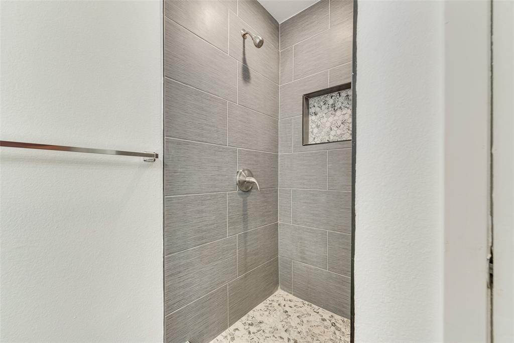 2514 Bobwhite Boulevard Property Photo 14