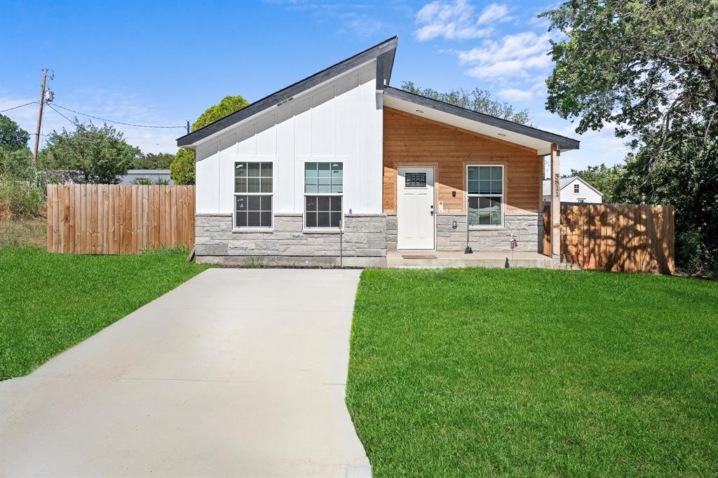 5811 Lake Granbury Trail Property Photo 1