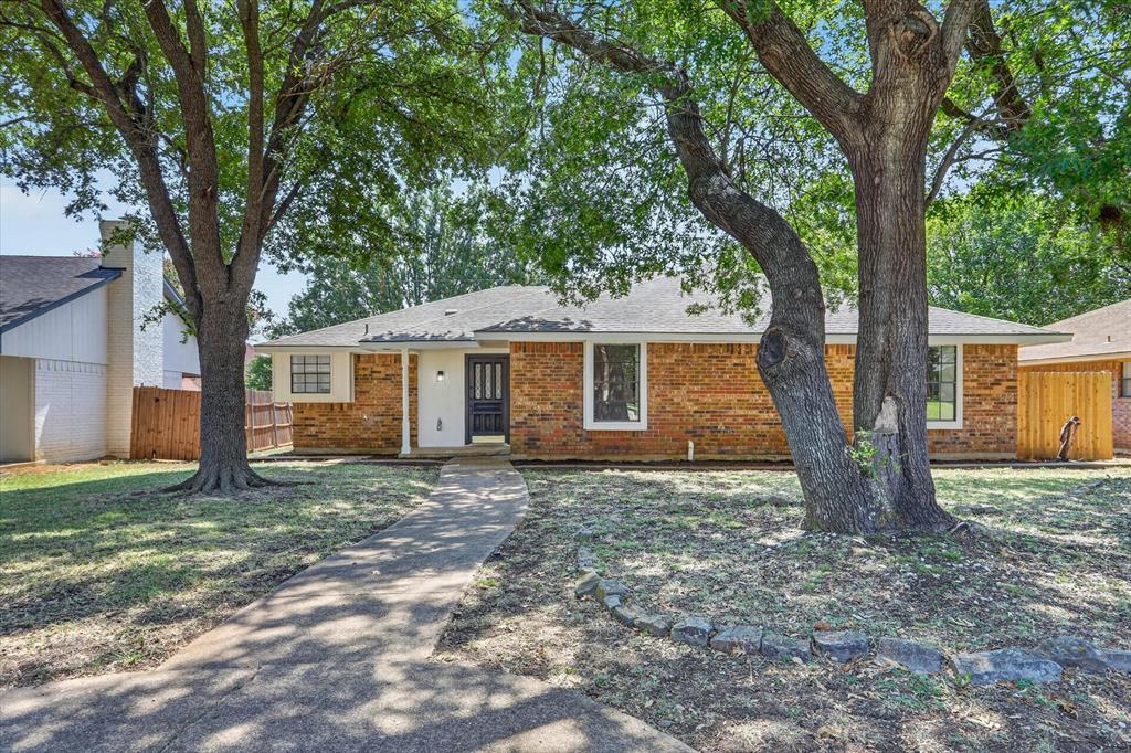 1830 Hillcroft Drive Property Photo 1