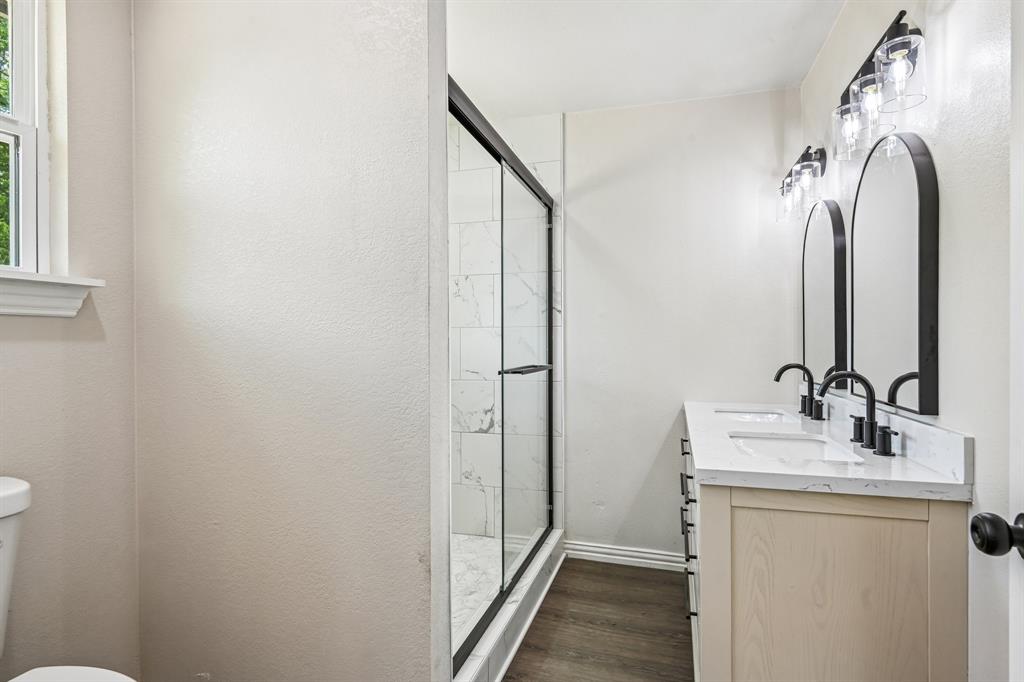 404 New Hope Street Property Photo 18