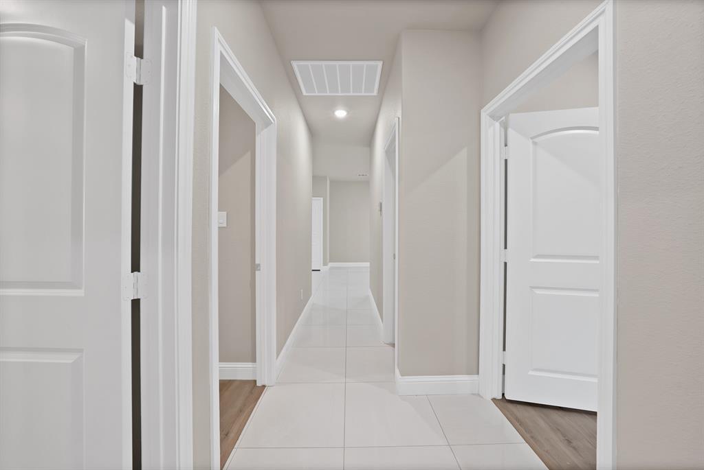 1112 Trinity Street Property Photo 15