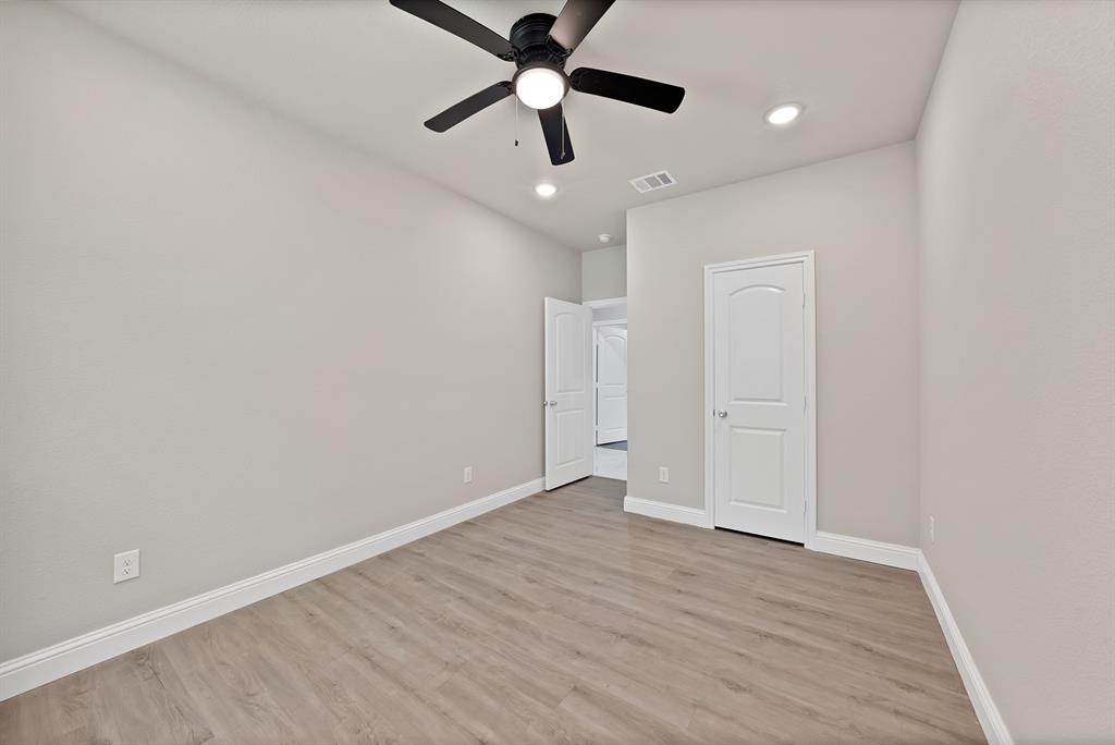 1112 Trinity Street Property Photo 19
