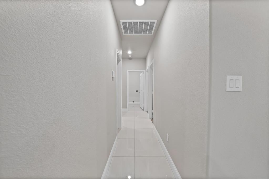 1112 Trinity Street Property Photo 27