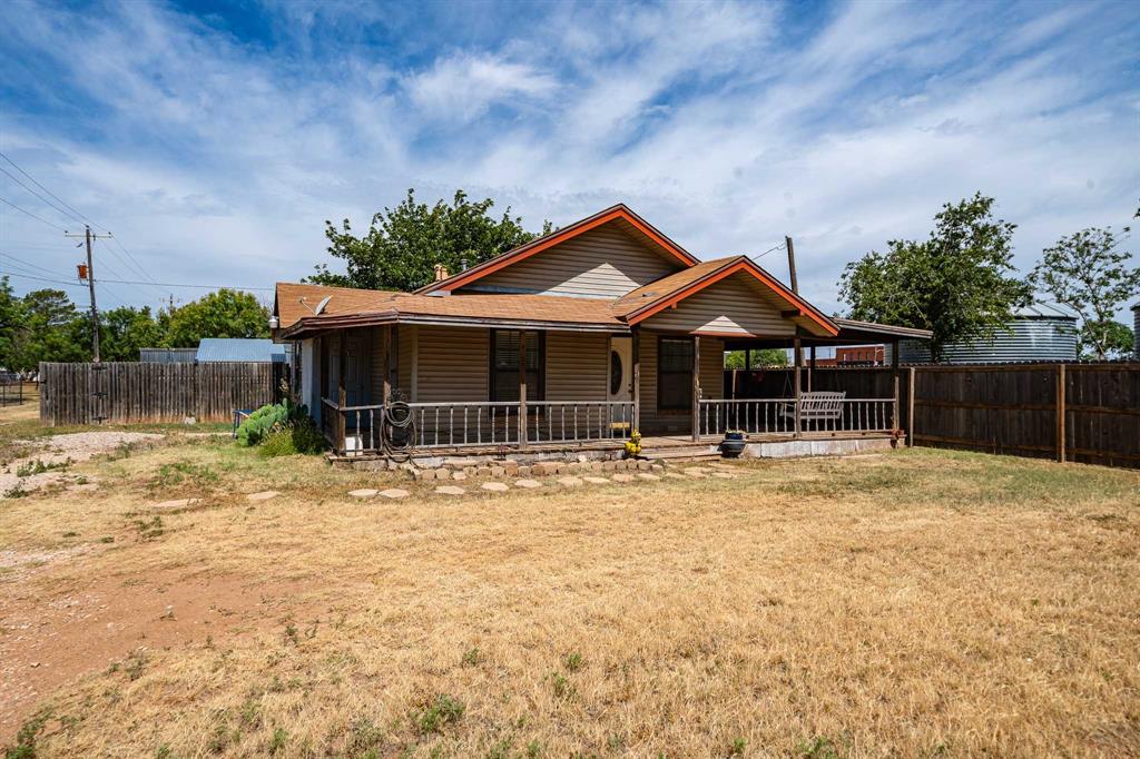 106 Cherry Property Photo 1