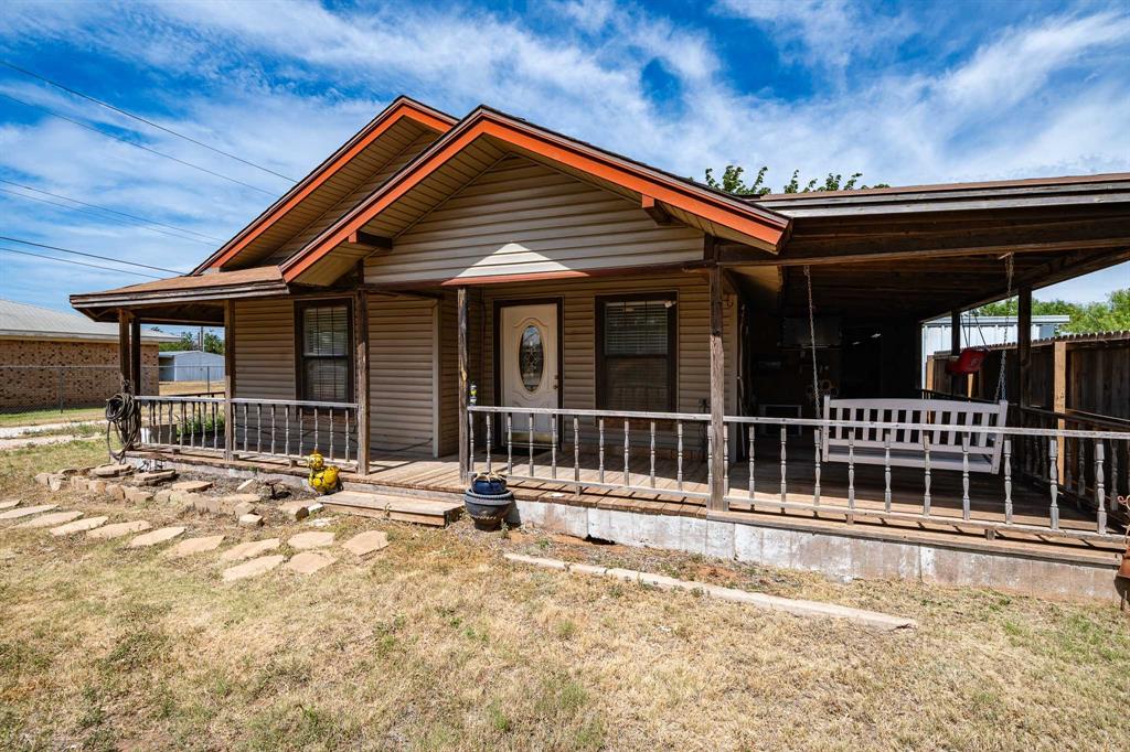 106 Cherry Property Photo 2