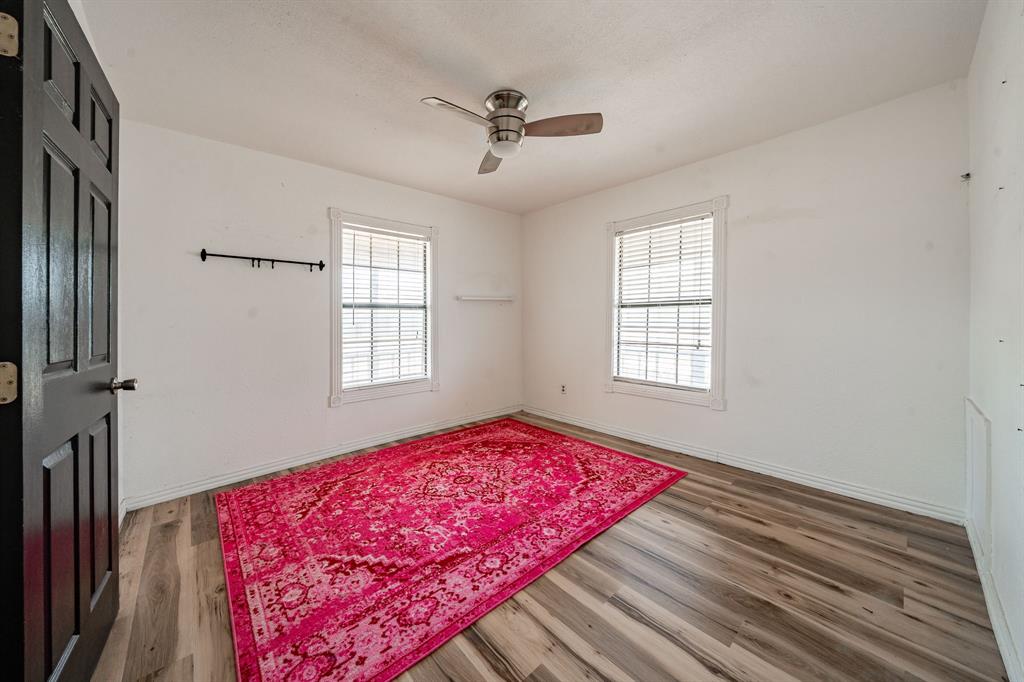 106 Cherry Property Photo 5