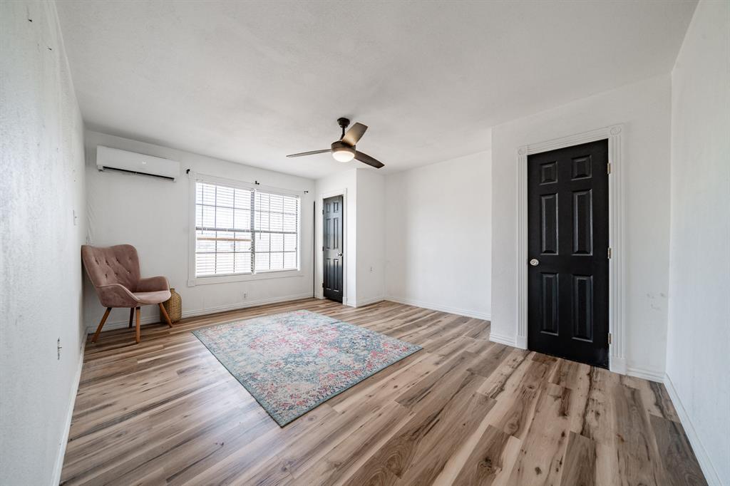 106 Cherry Property Photo 6