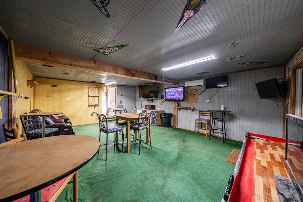 106 Cherry Property Photo 13