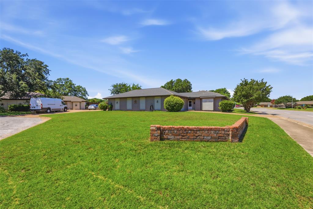 4351 Altamesa Boulevard Property Photo 1