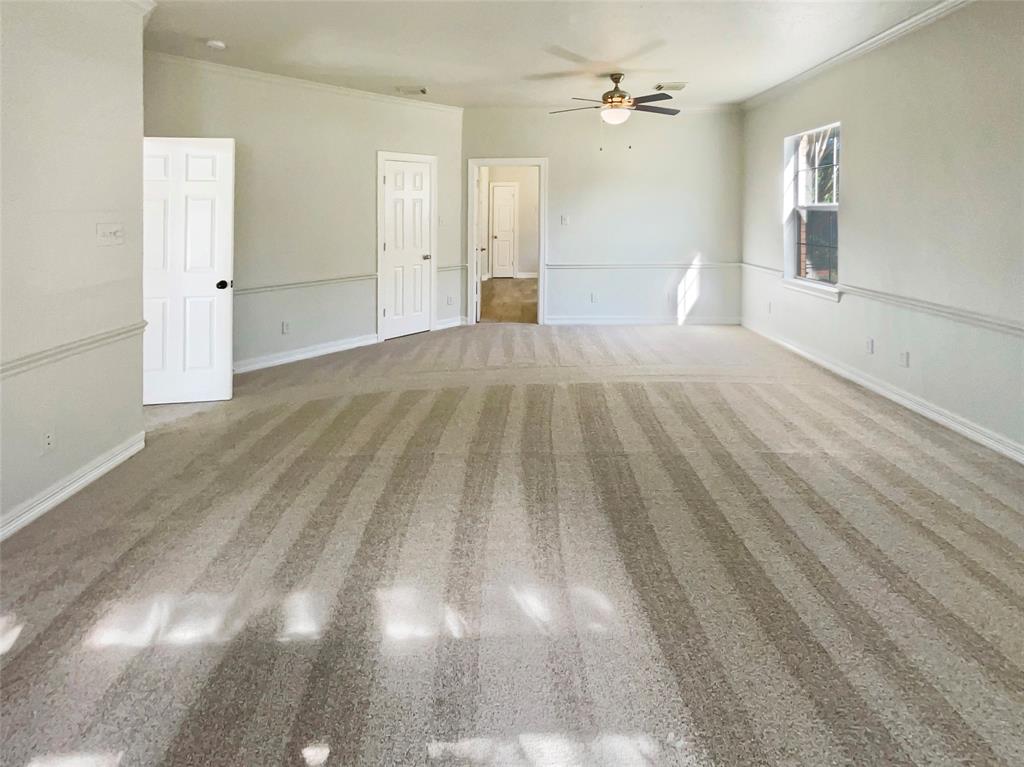 6804 Savannah Lane Property Photo 9