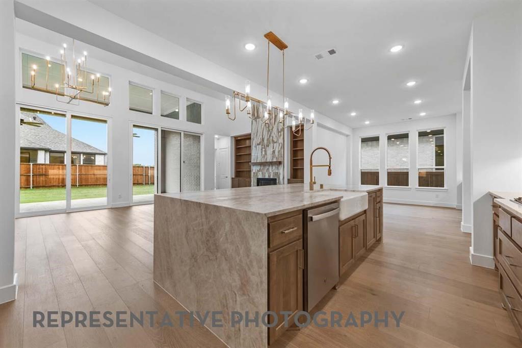 4120 Meander Way Property Photo 4