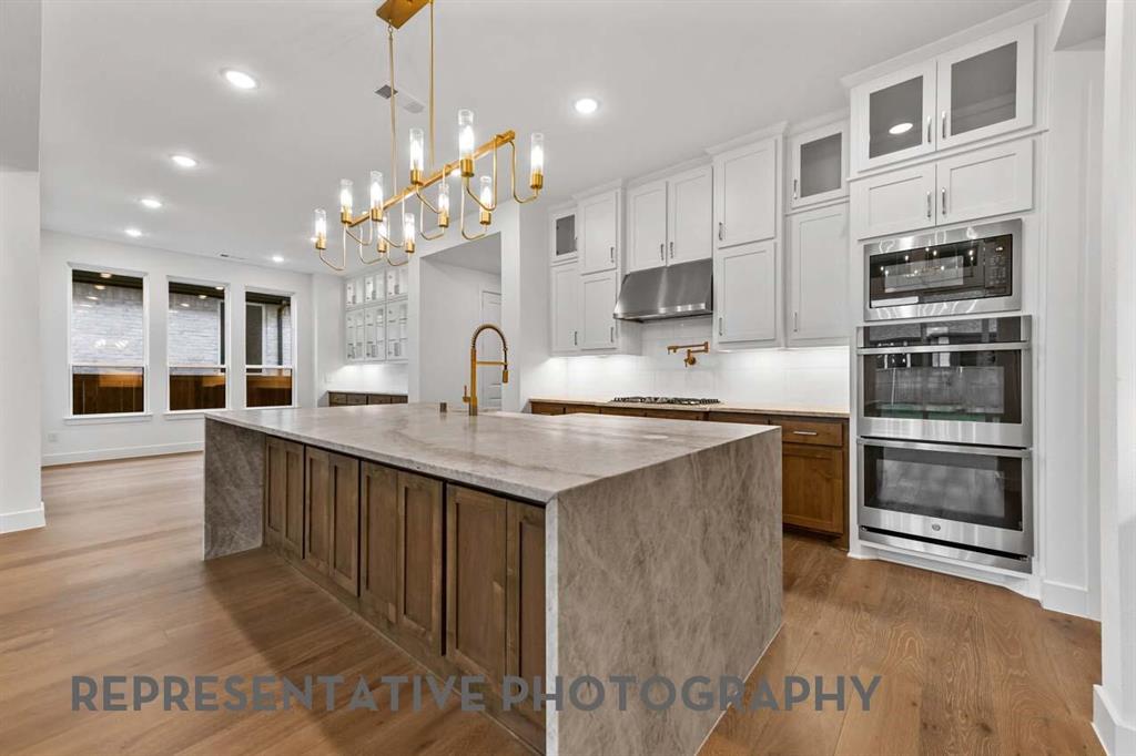 4120 Meander Way Property Photo 5
