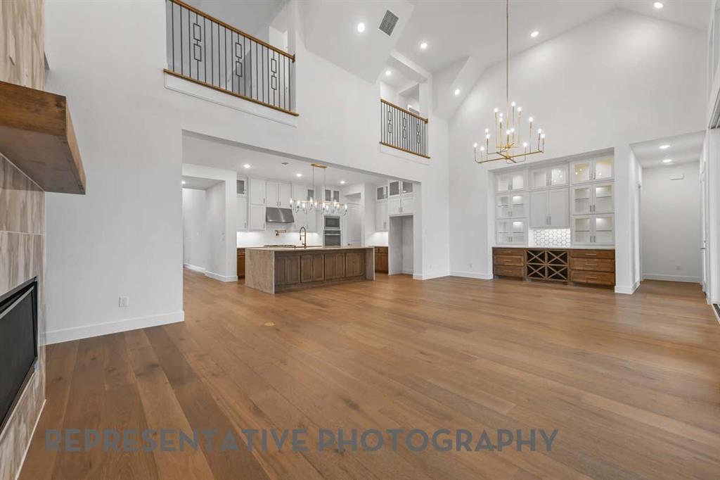 4120 Meander Way Property Photo 6