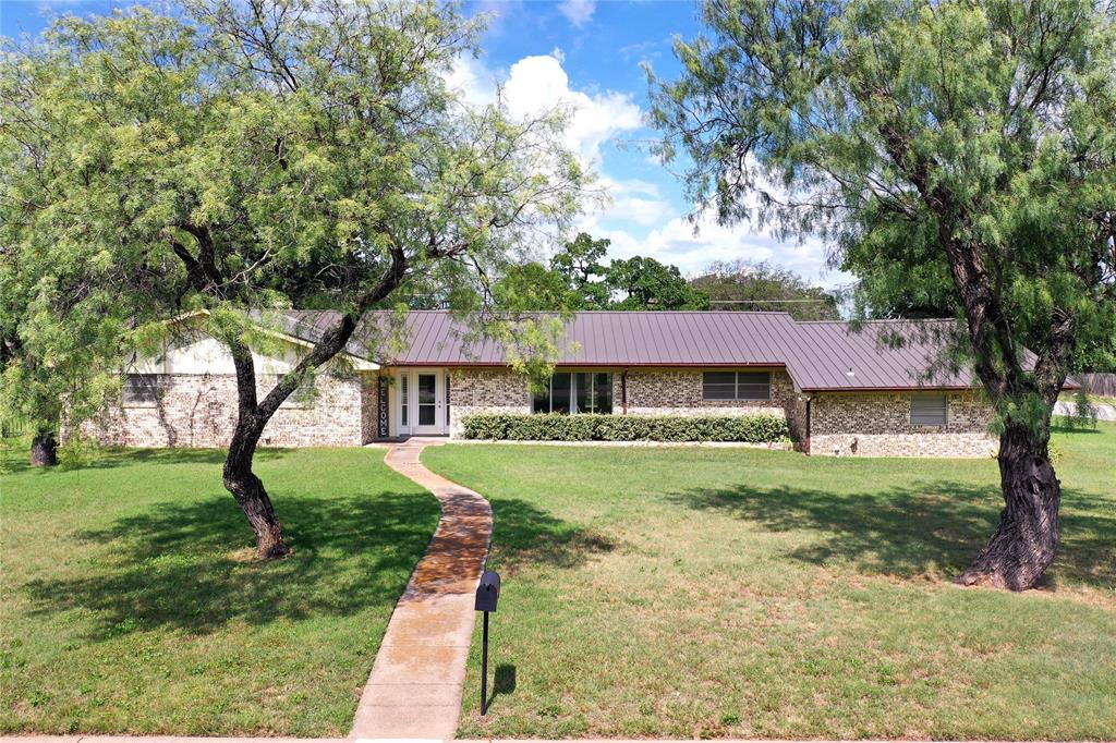 281 Oak Ridge Street Property Photo 1