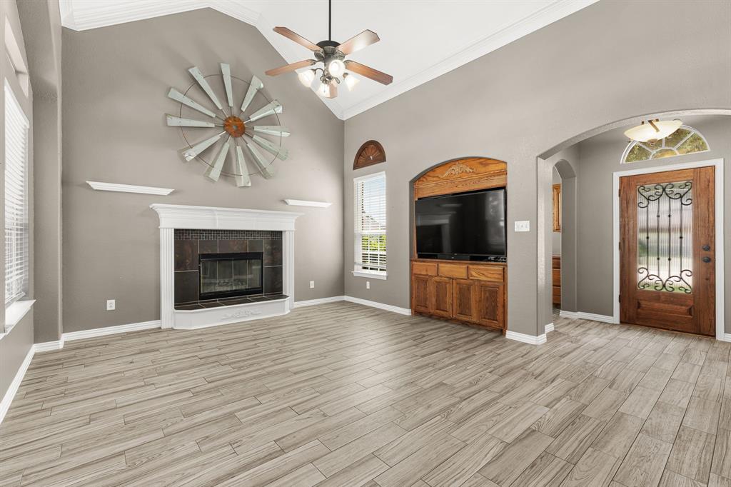 5540 Plata Lane Property Photo 8