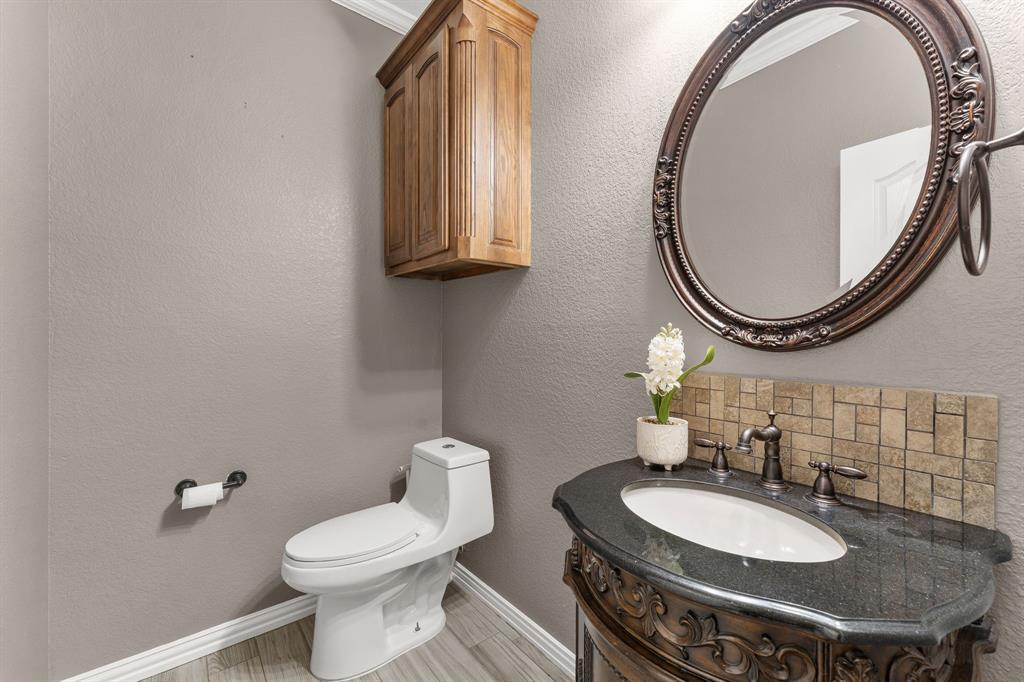 5540 Plata Lane Property Photo 16