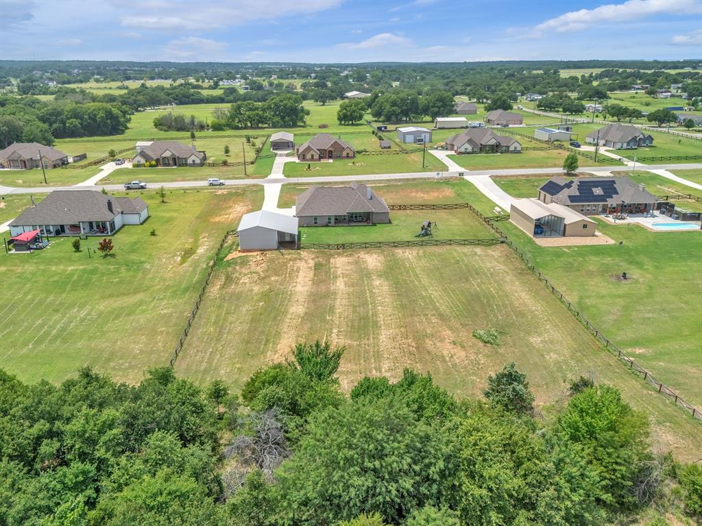 7609 Carter Ranch Road Property Photo 3