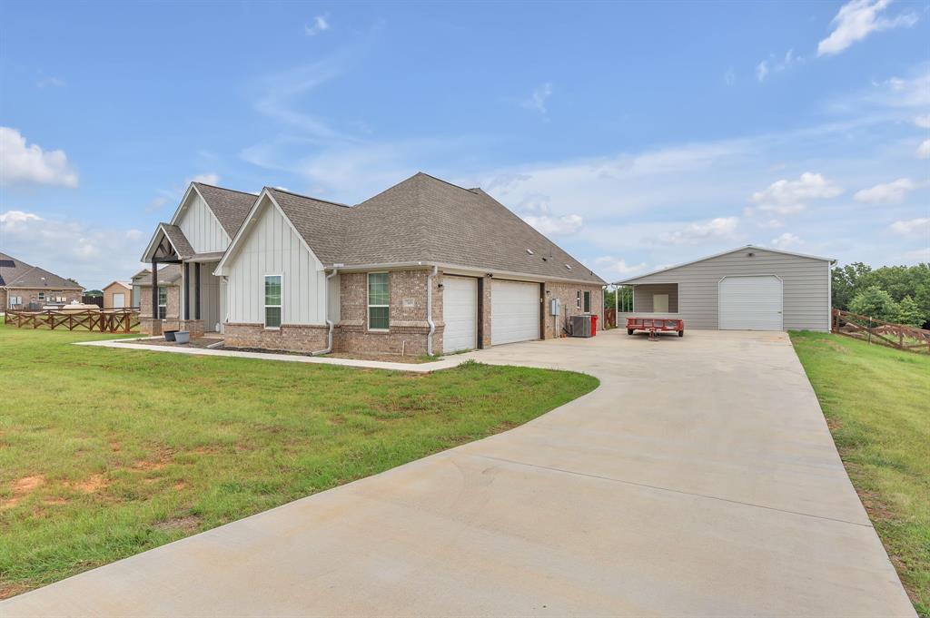 7609 Carter Ranch Road Property Photo 4