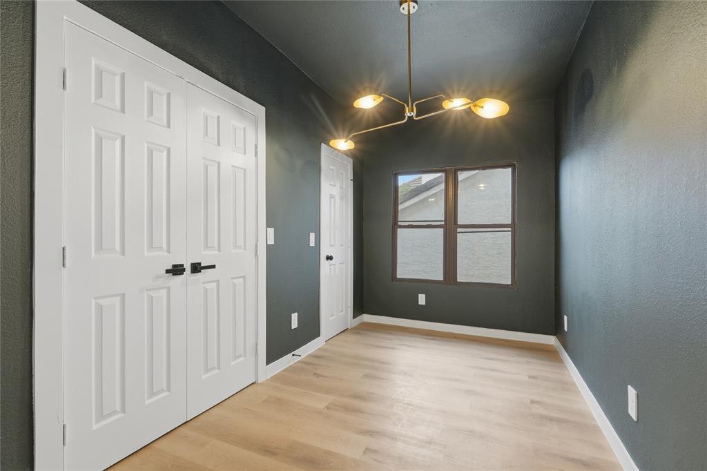 17118 Planters Row Property Photo 14