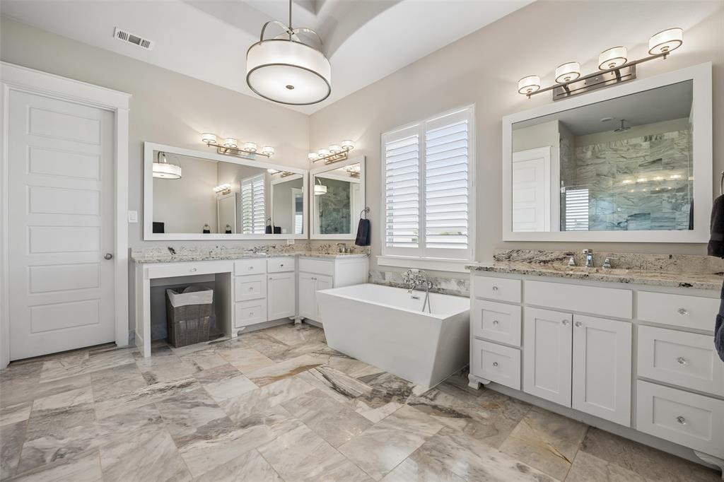 107 Brazos Court Property Photo 17