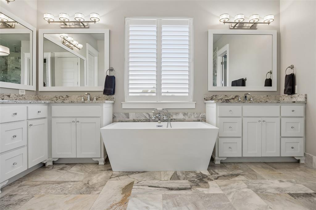 107 Brazos Court Property Photo 18