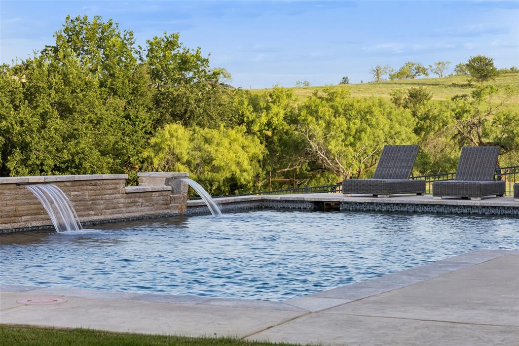 107 Brazos Court Property Photo 37