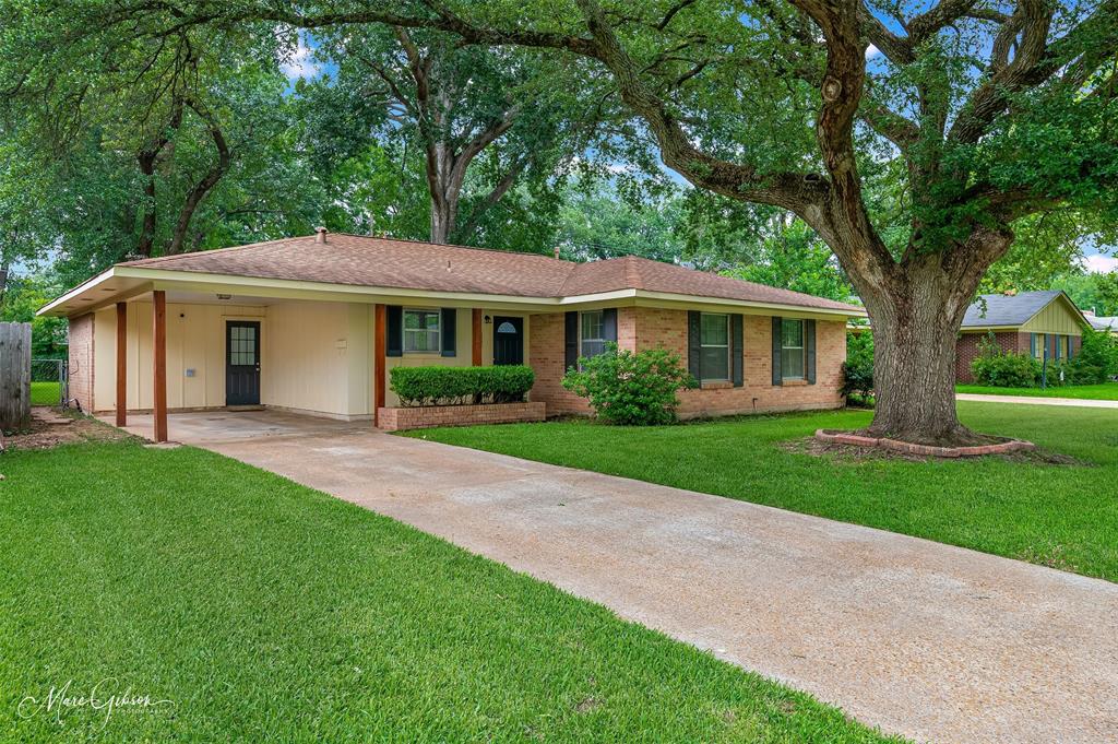 538 Mockingbird Lane Property Photo 3