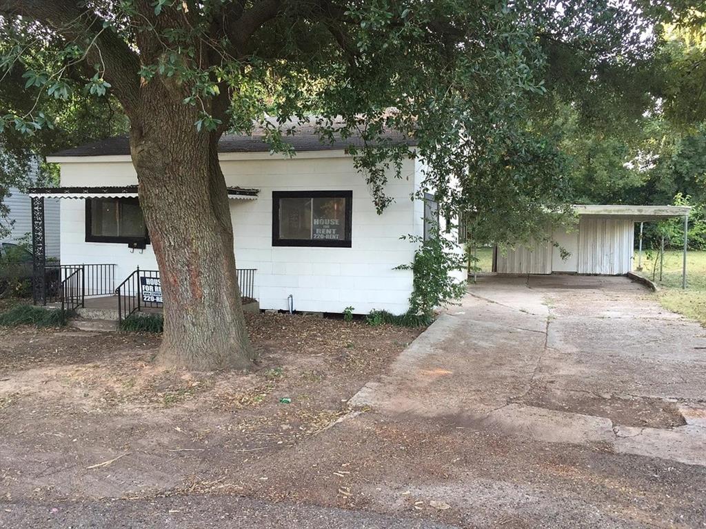 202 Kelly Street Property Photo 1