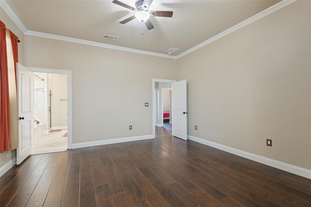 112 Brooks Street Property Photo 20