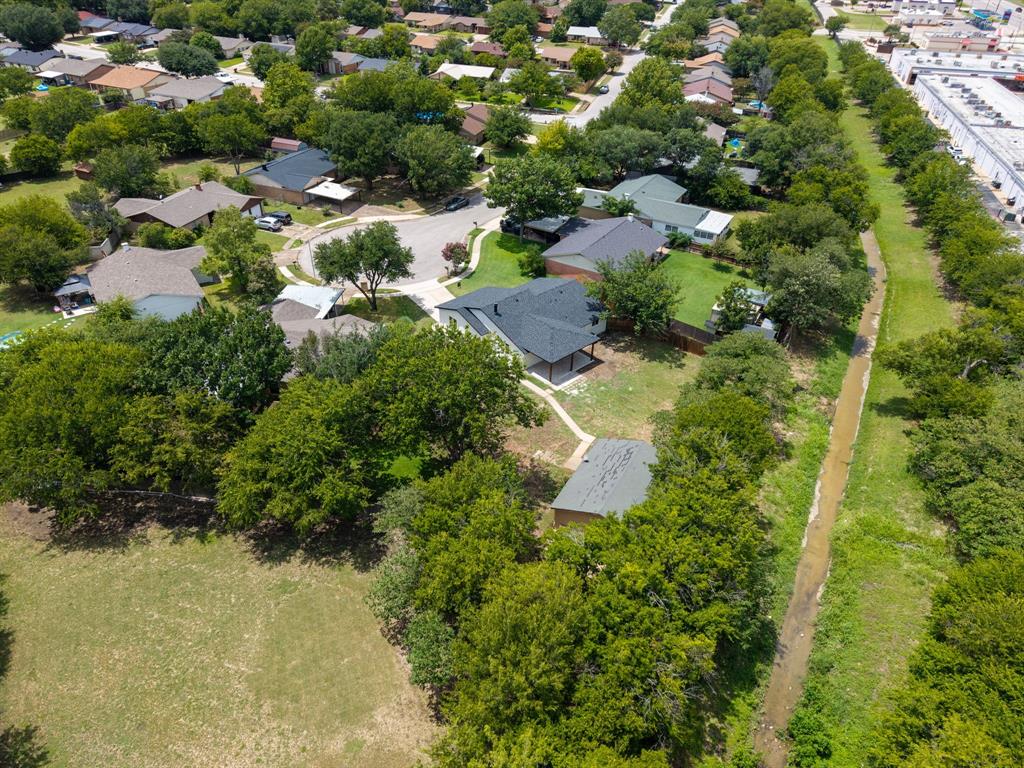 1004 E Georgian Road Property Photo 29