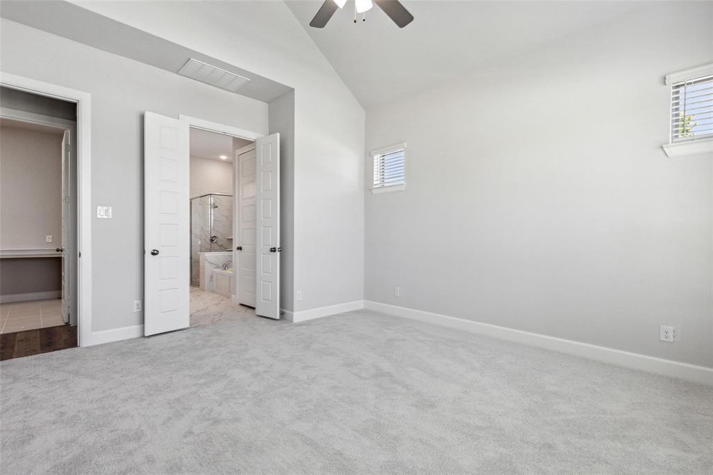 2813 Trinity Ridge Street Property Photo 26