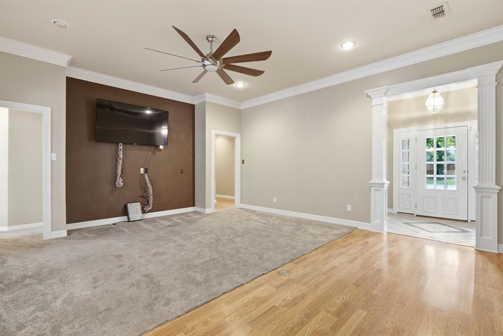 4117 Hollow Oak Circle Property Photo 5