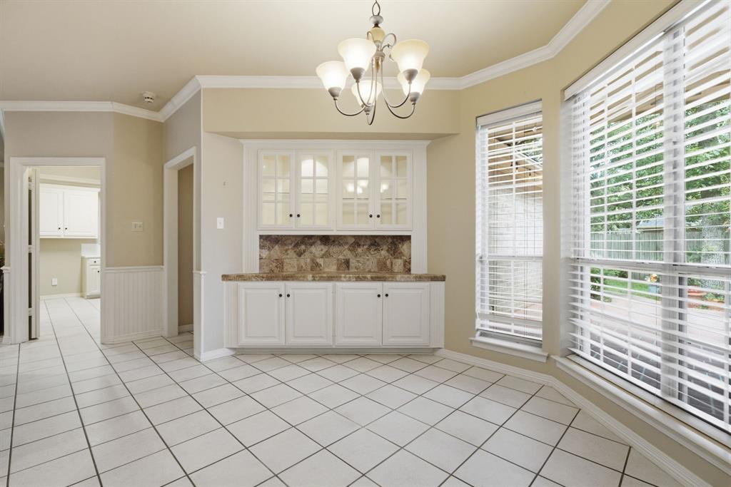 4117 Hollow Oak Circle Property Photo 9