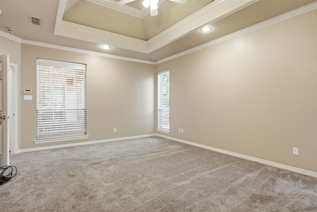 4117 Hollow Oak Circle Property Photo 13