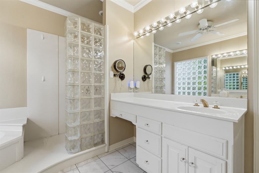 4117 Hollow Oak Circle Property Photo 15