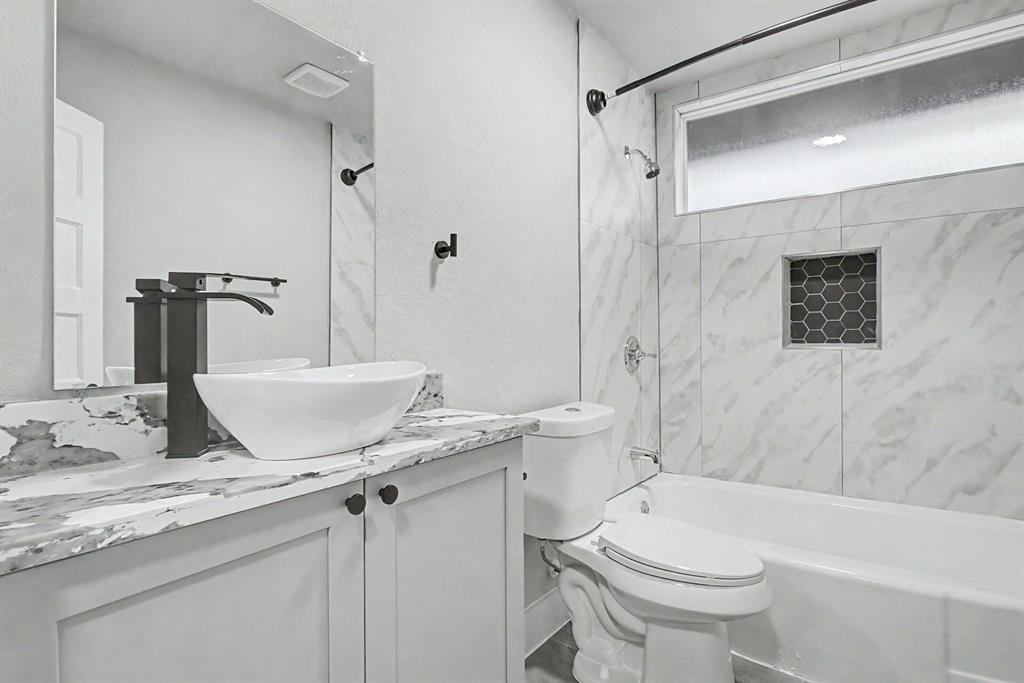 2643 Marburg Street Property Photo 18