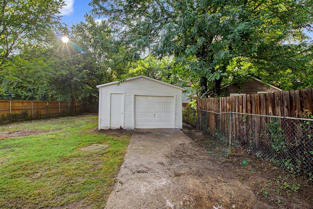 2643 Marburg Street Property Photo 29