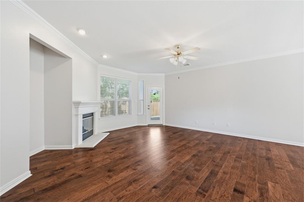 3649 Lincoln Drive Property Photo 4