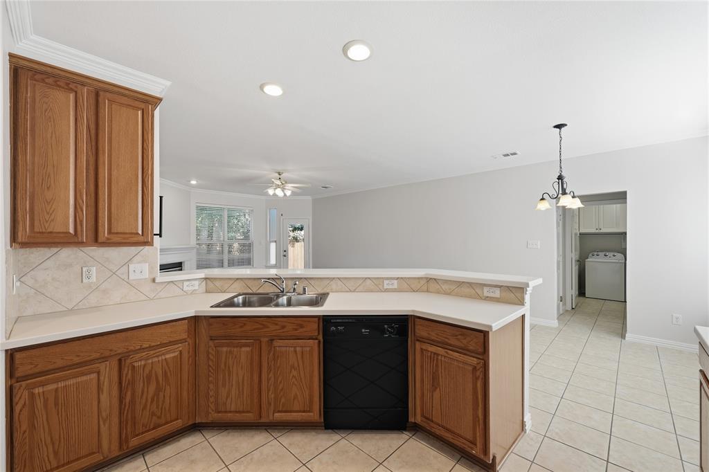 3649 Lincoln Drive Property Photo 10