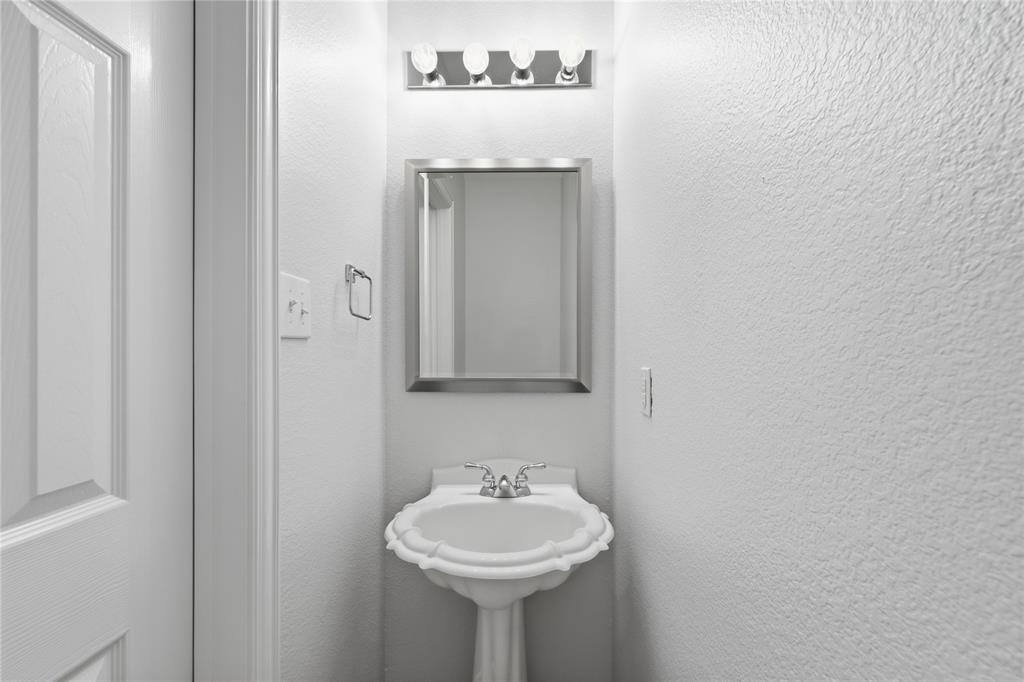 3649 Lincoln Drive Property Photo 21