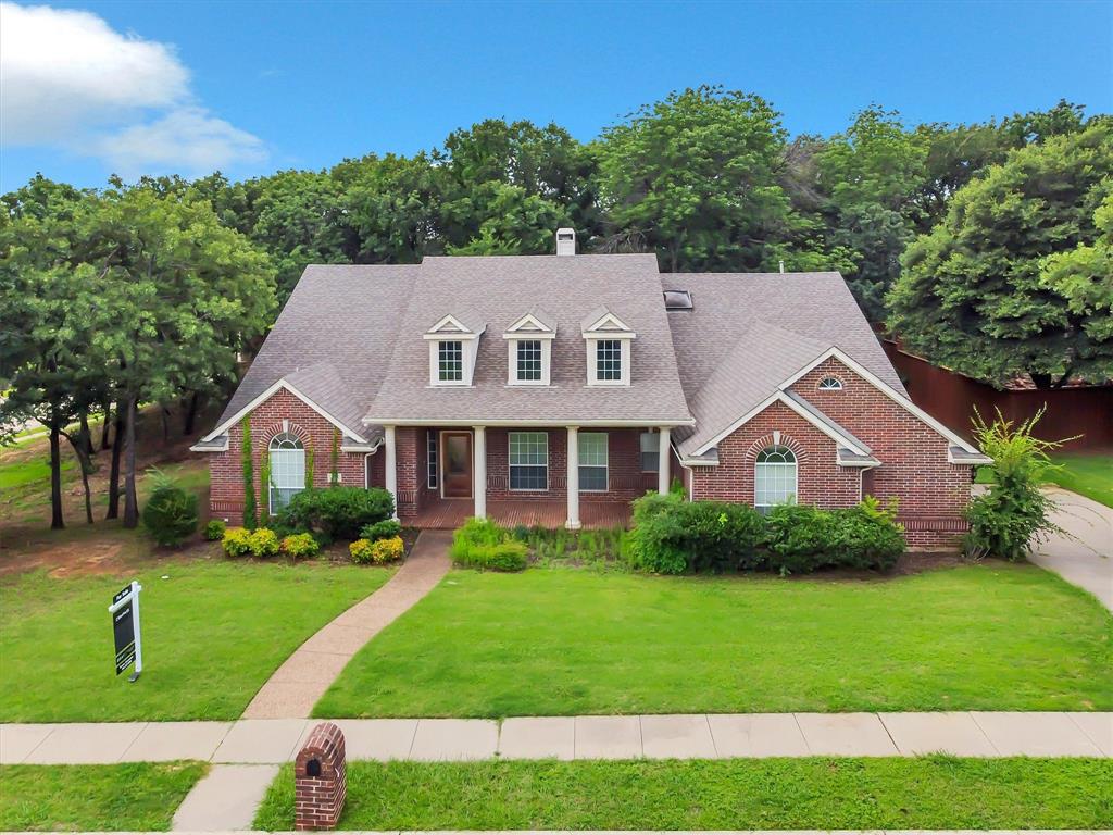 1918 Bridgestone Drive Property Photo 1