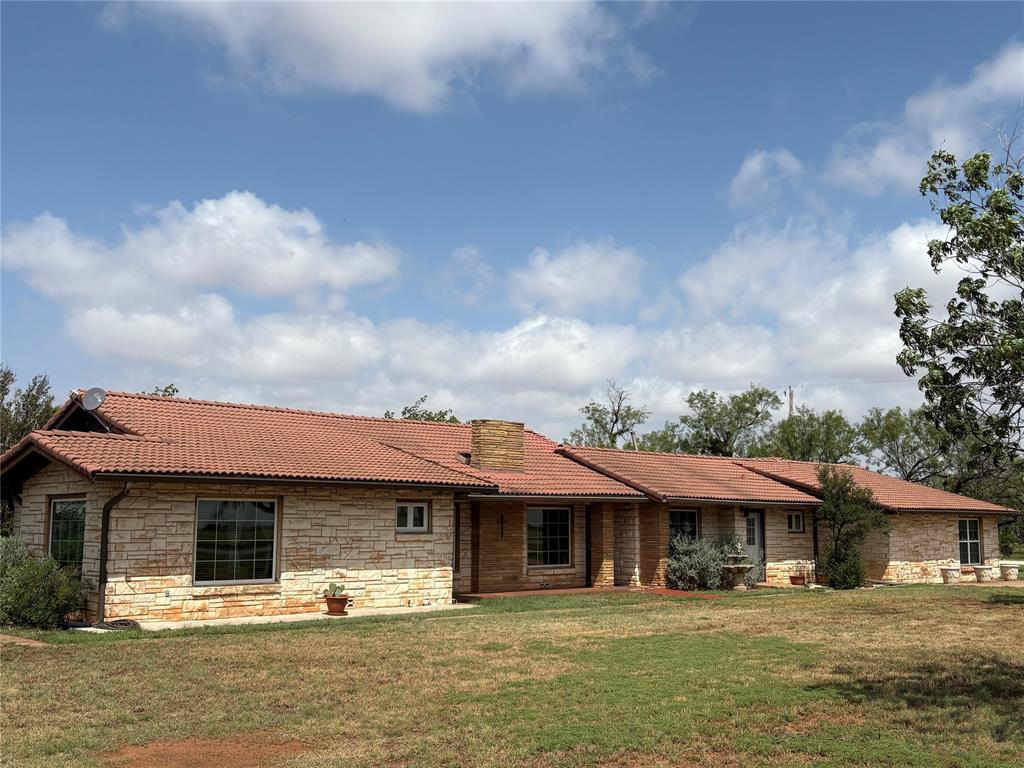 300 Fm 126 Property Photo 1