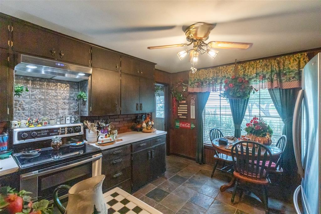 300 Fm 126 Property Photo 19