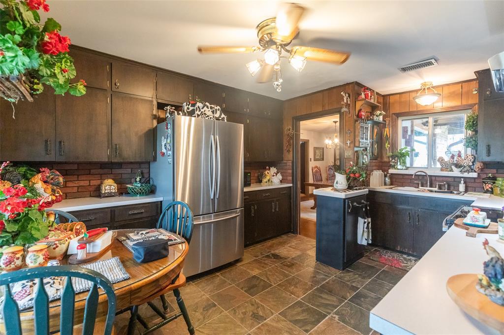 300 Fm 126 Property Photo 20