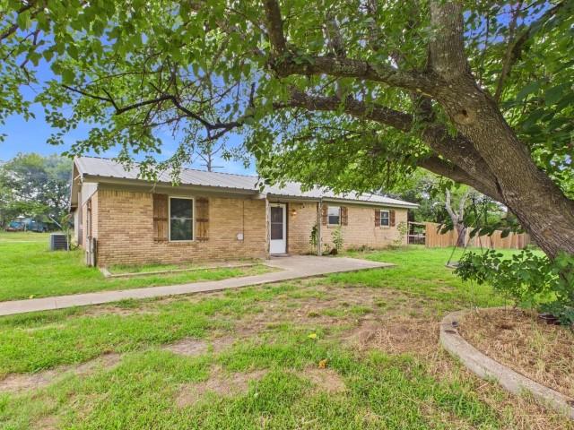 29118 N State Highway 19 Property Photo 2