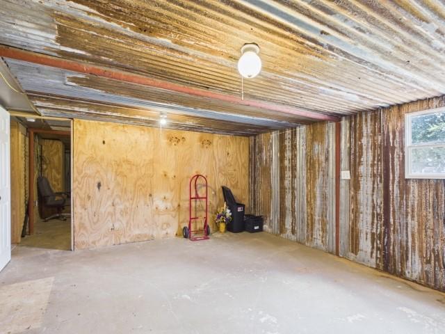 29118 N State Highway 19 Property Photo 25