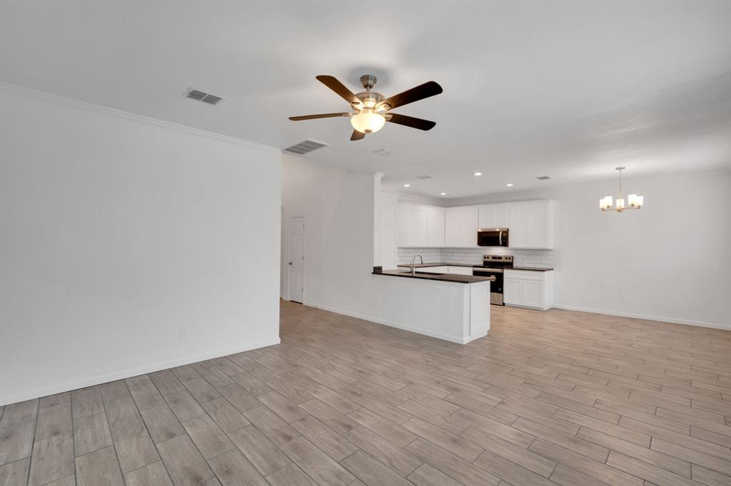 1113 Skylark Drive Property Photo 12