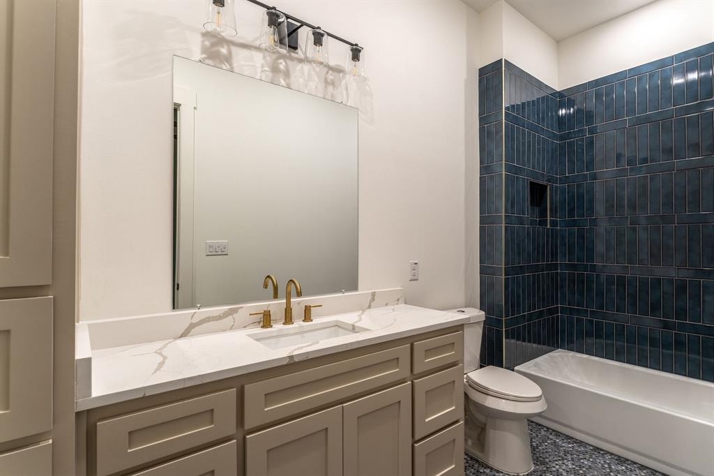 1074 Preserve Street Property Photo 33