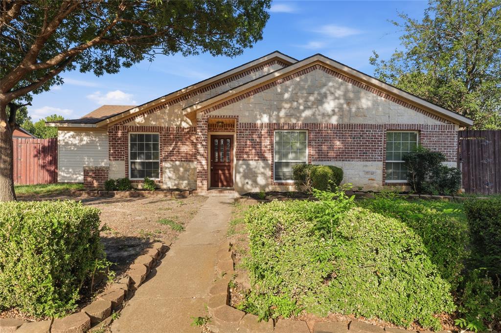 2740 Cancun Lane Property Photo 1