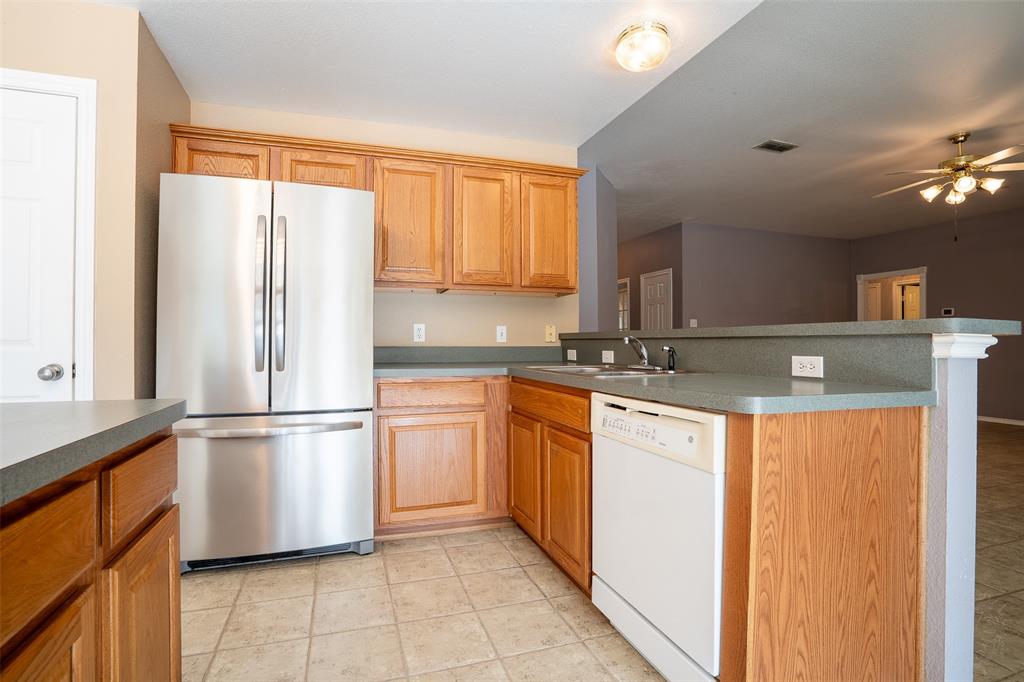 3202 Meandering Way Property Photo 12
